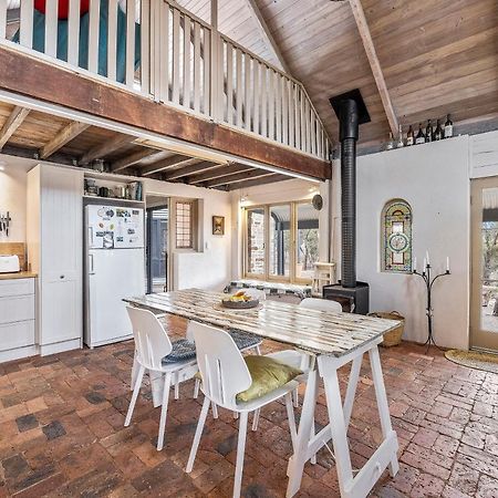 クレア Benny'S Retreat Luxury Bushland Escapeヴィラ エクステリア 写真