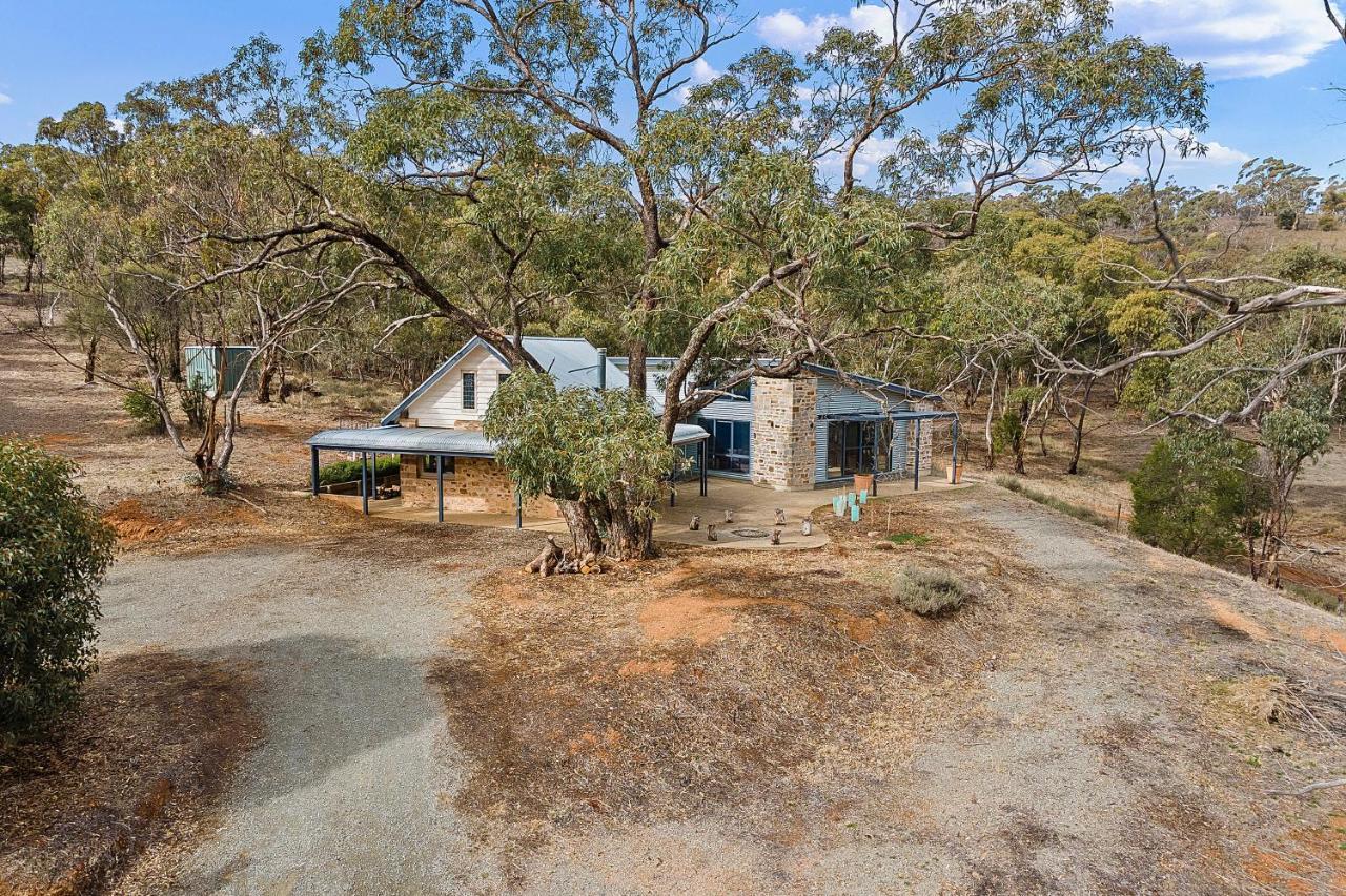 クレア Benny'S Retreat Luxury Bushland Escapeヴィラ エクステリア 写真